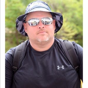 Meet your Posher, Randy